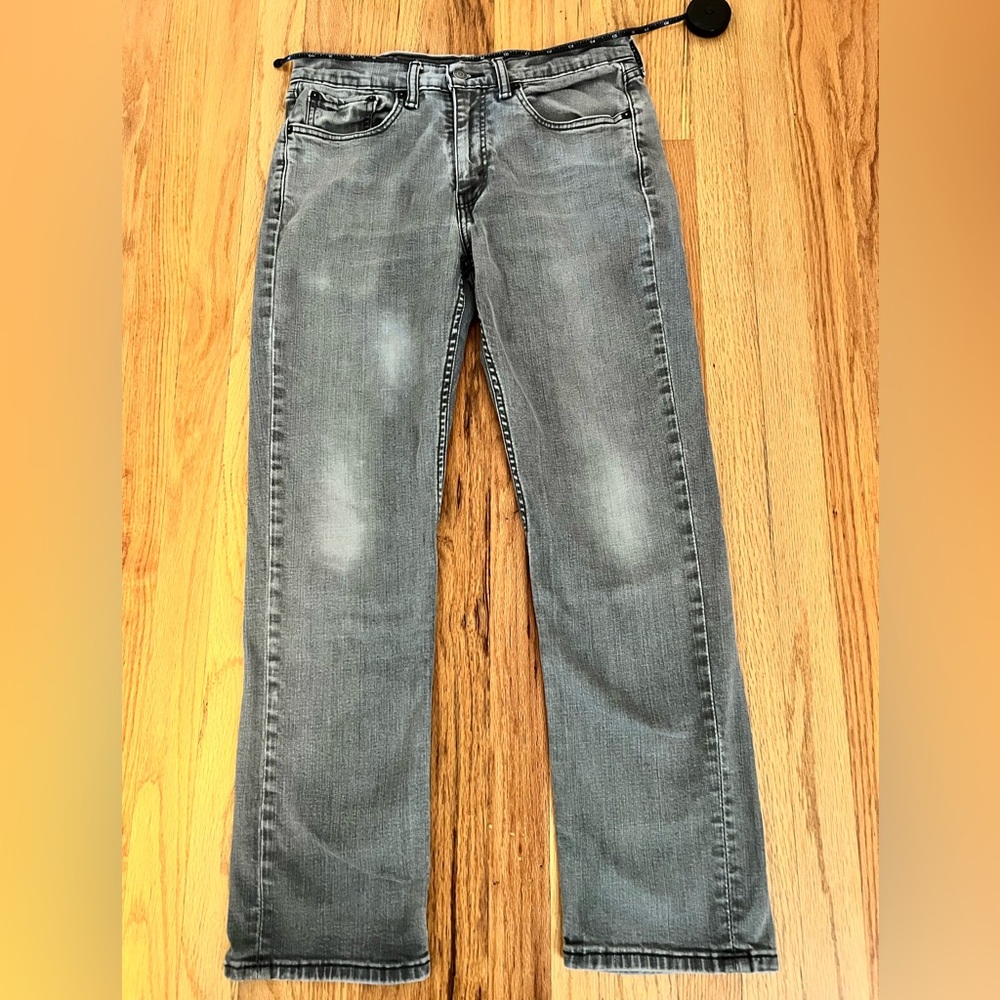 Levi’s 514 - Size 32W 30L